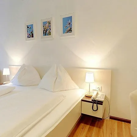 Bio-landhaus Knura Hotel 3*